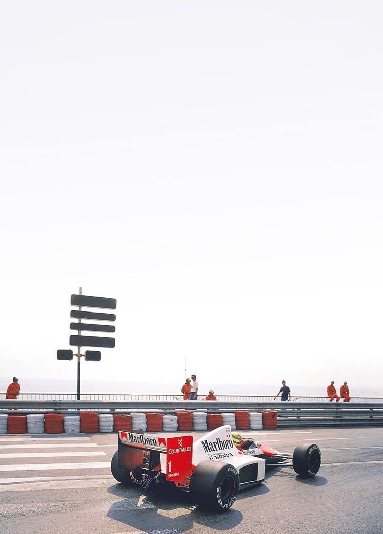 Flat Out! (@flatout90s) on Twitter photo 