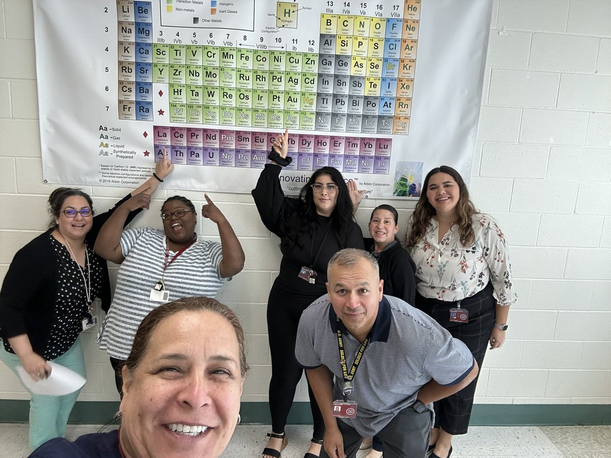 𝓓𝓲𝓪𝓷𝓪 𝓗𝓮𝓻𝓷𝓪𝓷𝓭𝓮𝔃 tweet media