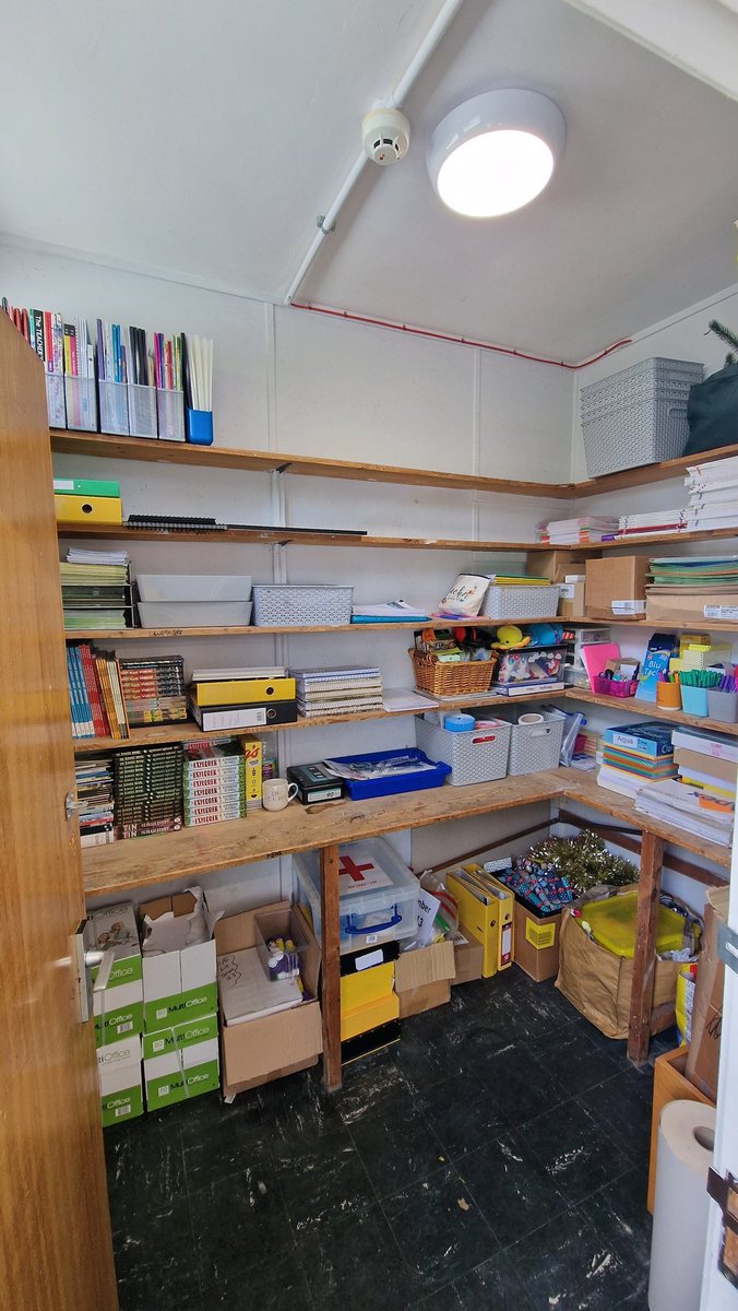 MissLTyrer's tweet photo. 15k steps today gutting my cupboard and tidying the classroom after the gym this morning. Feeling accomplished and exhausted in equal measures. @RoisinOHara8 are you proud of my tidying? 🧹🧽🥰 https://t.co/t2SqGTFoyv