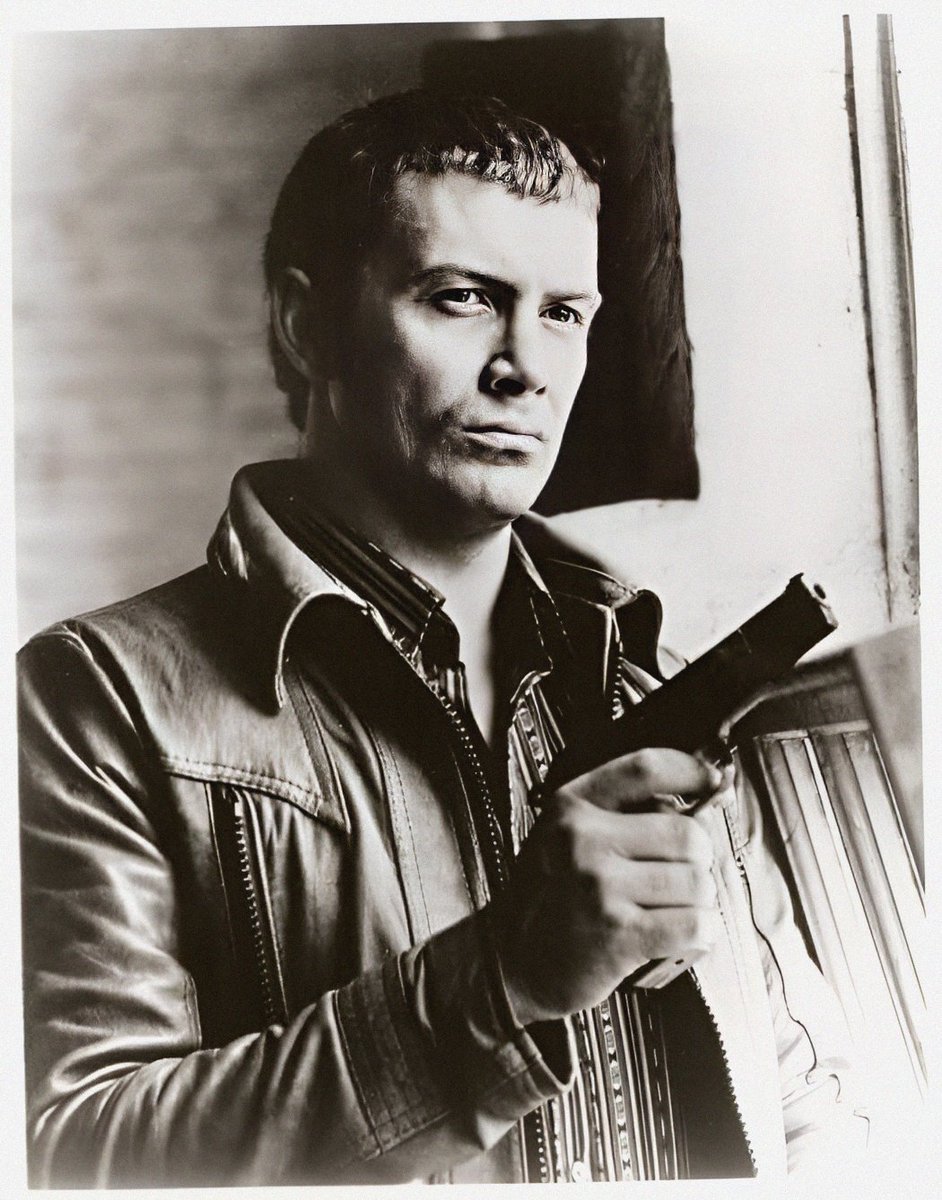 Classicbritcom's tweet image. Lewis Collins was so cool 😎