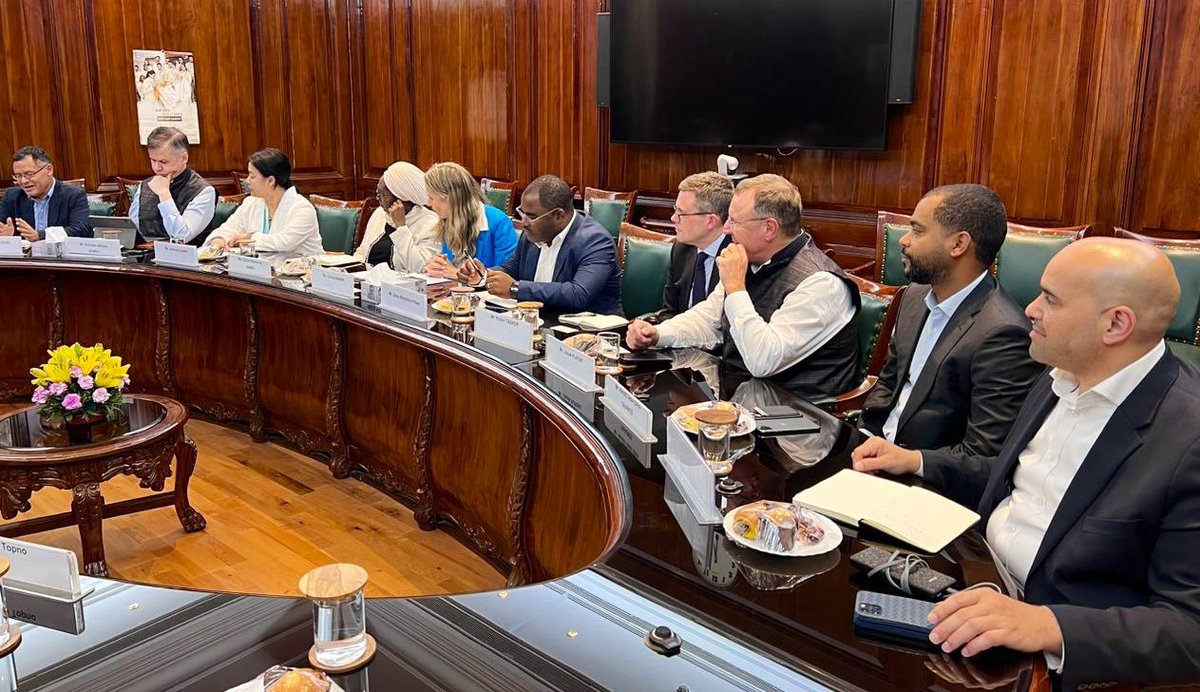 ANI's tweet photo. Ministry of Finance tweets, "Eleven Executive Directors (EDs) of World Bank Group, representing 95 countries, called on Union Finance Minister Nirmala Sitharaman, in New Delhi, today, while on their visit to India. The EDs shared their key takeaways with FM Sitharaman after having visited Mumbai, Ahmedabad and Lucknow. They appreciated the fast-paced development across all sectors enabled by transformational reforms and Private Sector participation in India’s ambition of becoming a Developed country by 2047. The EDs also appreciated the success achieved by India, especially in digital technology and Startups, with focus on delivery of public goods, including water, electricity, and road infrastructure etc."
