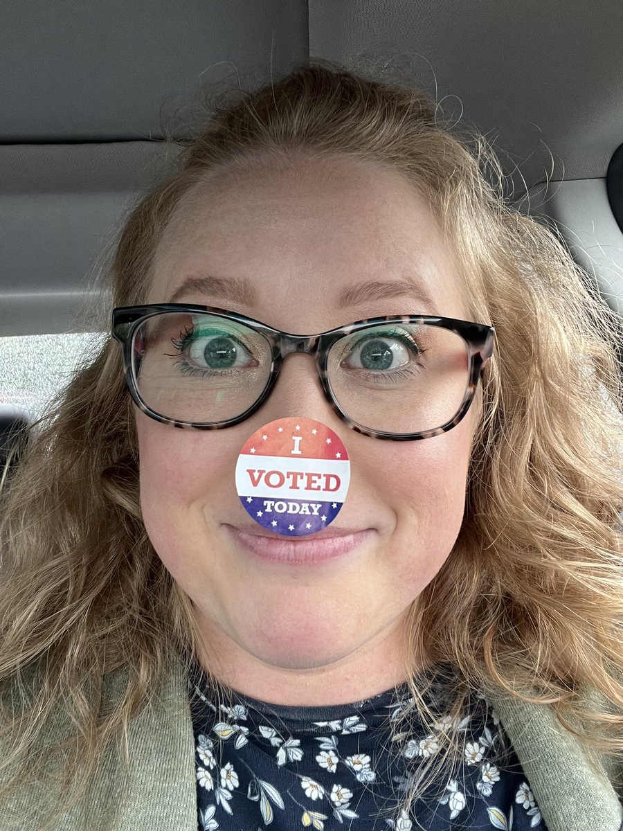 KatHailey's tweet photo. I casted my vote, did you?! https://t.co/1pCEeruF3U