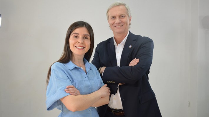 andres20ad's tweet image. La diputada de extrema derecha Barchiesi gastó en 1 mes (mayo) $1.634.903 en gasolina siendo que su distrito queda en la región de Valparaíso y solo asistió a 8 de 14 sesiones en el Congreso. Eso es robar a los chilenos, porque Barchiesi compra gasolina con el dinero del Estado.