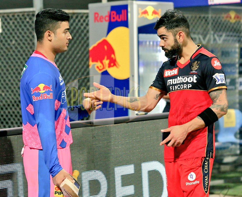ruestton7's tweet photo. Riyan Parag in Deodhar Trophy 2023:
•Most runs scorer.
•Best Average.
•Most 100s.
•Best Strike Rate.
•Most 6s.
•Most boundaries.
•Fastest Hundreds.
•Player of the Tournament award
#BestForm
#NextSuperStar 💎💎🧐🧐 https://t.co/KG8tMsJWAS