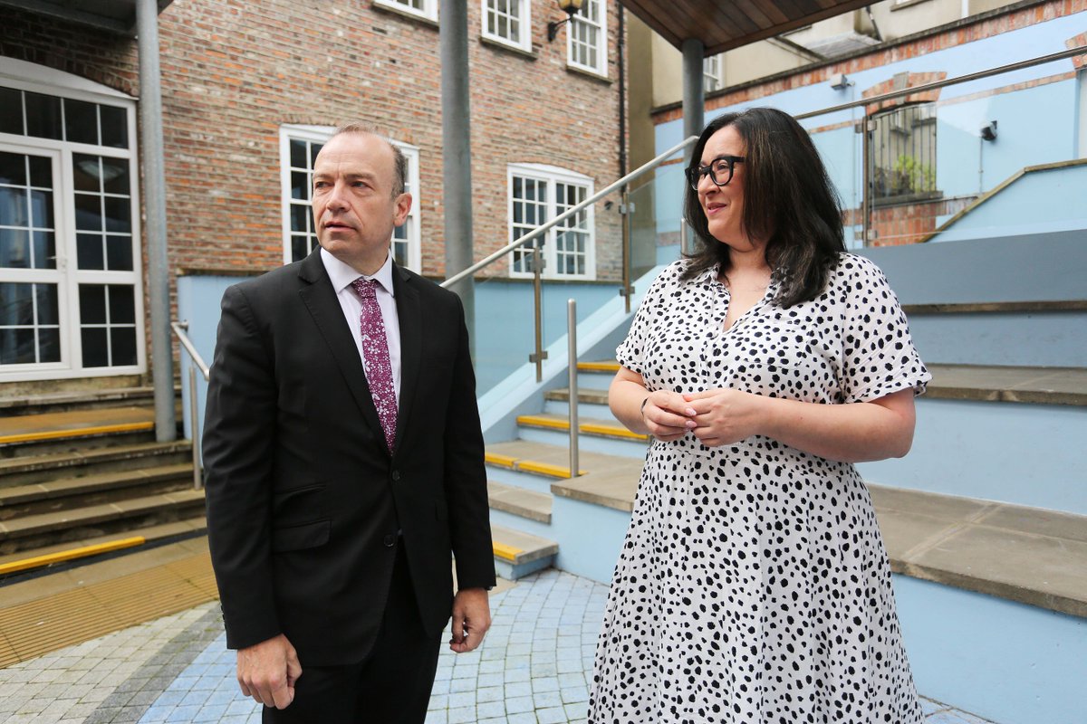 Chris Heaton-Harris (@chhcalling) on Twitter photo š Local businesses are the beating heart of Derry-Londonderry.
Meeting with key representatives today reinforced the need for an Executive to be formed to deliver for NI.
<a href="/derry_chamber/">Derry Chamber</a>, <a href="/CausewayChamber/">Causeway Chamber</a>, <a href="/HospUlster/">HOSPITALITY ULSTER</a>, <a href="/retail_ni/">RetailNI</a>,NI Tourism Alliance, <a href="/NewryChamber/">Newry Chamber</a> <a href="/CoDerryAirport/">City of Derry Airport</a> š Local businesses are the beating heart of Derry-Londonderry.
Meeting with key representatives today reinforced the need for an Executive to be formed to deliver for NI.
<a href="/derry_chamber/">Derry Chamber</a>, <a href="/CausewayChamber/">Causeway Chamber</a>, <a href="/HospUlster/">HOSPITALITY ULSTER</a>, <a href="/retail_ni/">RetailNI</a>,NI Tourism Alliance, <a href="/NewryChamber/">Newry Chamber</a> <a href="/CoDerryAirport/">City of Derry Airport</a>