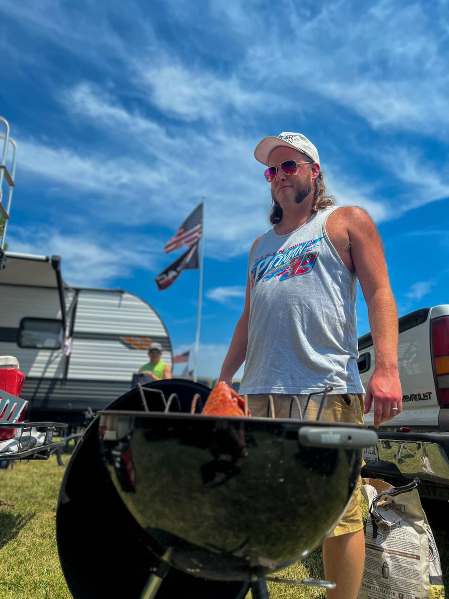 Dirt Tracks & Rib Racks Podcast tweet media