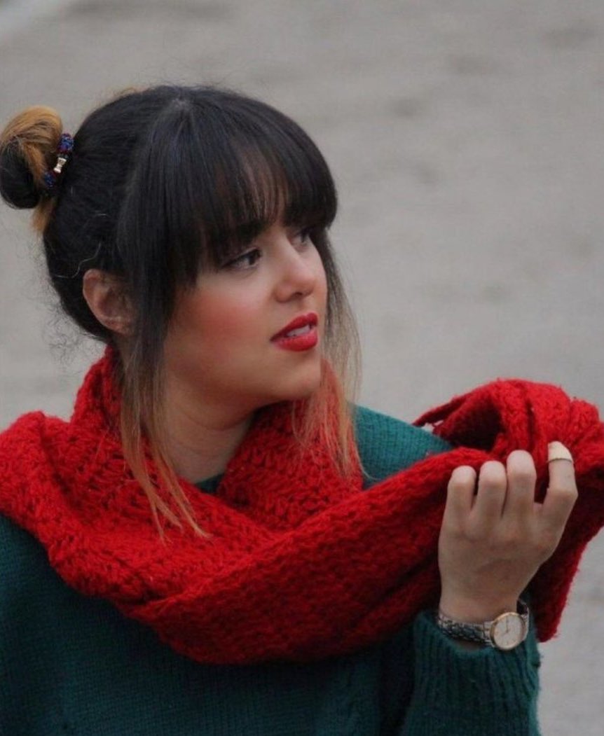 its__violet_'s tweet photo. «نترسید، نترسید، ما همه با هم هستیم»
دختر تو معنی واقعی اتحاد رو به ما یاد دادی…
تولدت تو آسمونا مبارک🖤
#غزاله_چلابی 
#مهسا_امینی https://t.co/6RvWZV9n6j