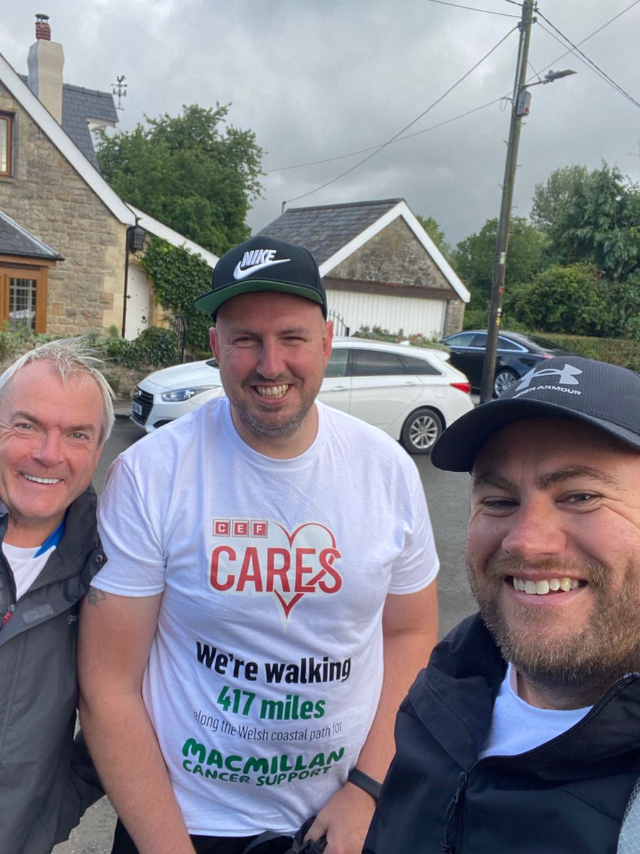 cefonline's tweet photo. CEF South Wales Group is walking 417 miles for @macmillancancer. Every branch in the group will take part, each completing a section of the Welsh Coastal Path. Show your support at their JustGiving page: https://t.co/5nJRf57zoU #MacmillanCancerSupport #TeamCEF #WelshCoastalPath https://t.co/jLd4D8GdOc