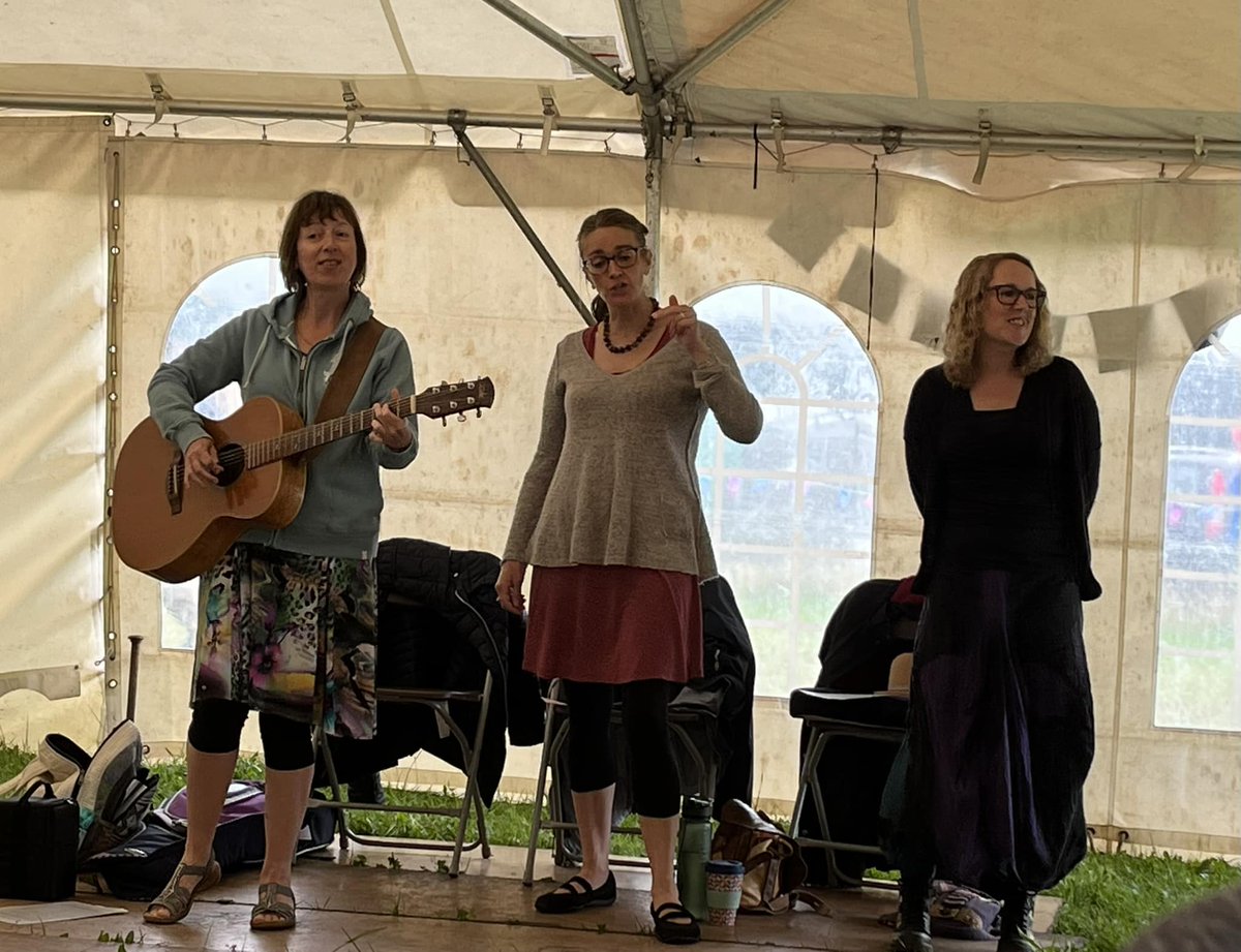 <a href="/sidmouthfolk/">The Sidmouth Folk Festival</a> Looking forward to singing harmonies at the Sing Like A Daisybell workshop on Tuesday afternoon 2.30-4.00 at the Methodist Church.  No experience necessary.   Fun will be had.