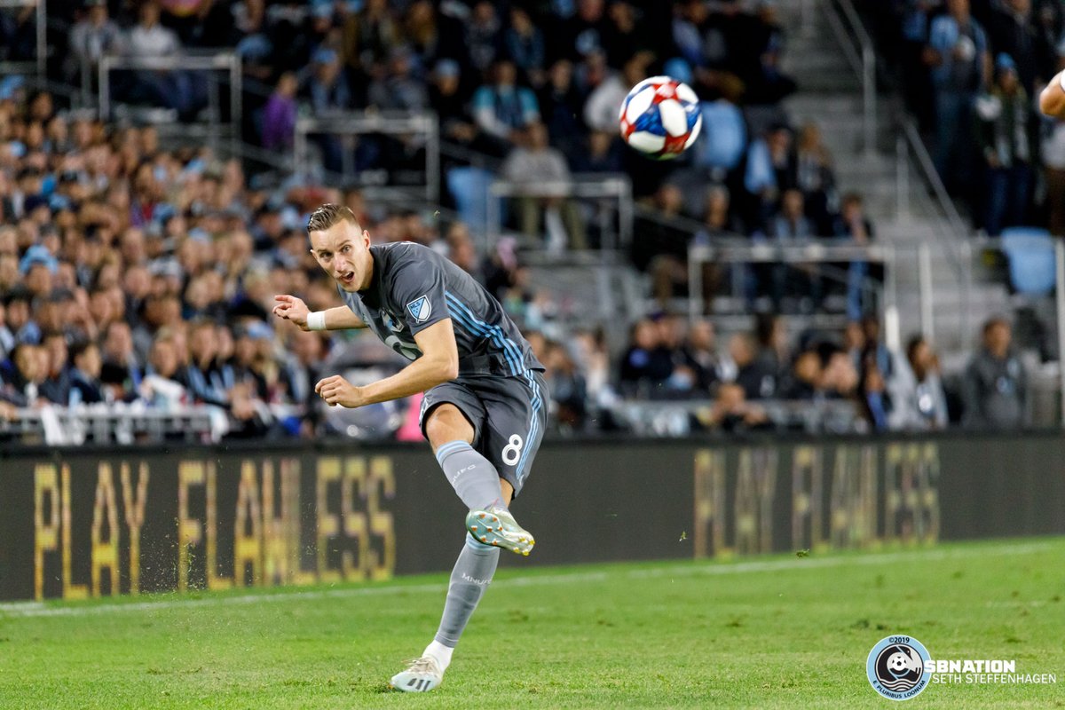 PhotosBySeth's tweet photo. Once a Loon, a̶l̶w̶a̶y̶s̶ once again a Loon.

Jan is back at #MNUFC and it will be interesting to see how this second stint goes.

#LegionOfLoons
#OnceALoonAlwaysALoon https://t.co/HqM1fDC8LM