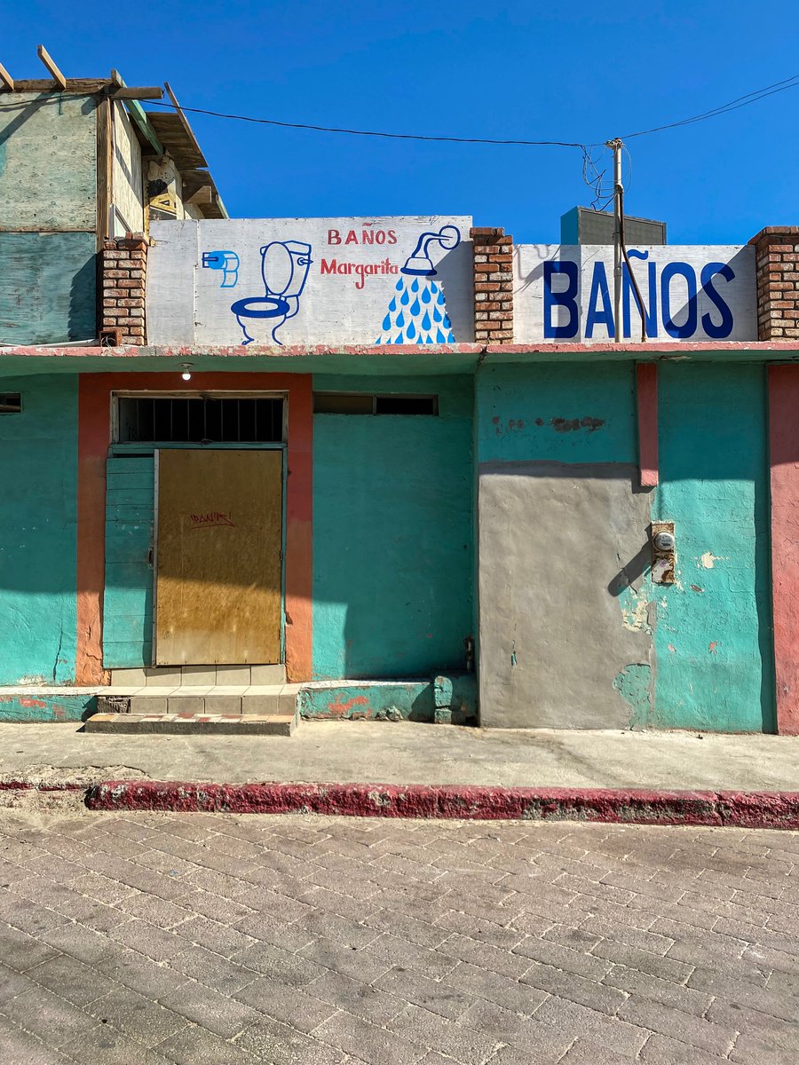 thedividingline's tweet photo. #Margarita.
#SanFelipe #ValledeGuadalupe #BajaCalifornia #México #TravelPhotography #UrbanPhotography #StreetPhotography #Rotulista #Arte #StreetArt #Baños. https://t.co/gTYIDwU8Rp