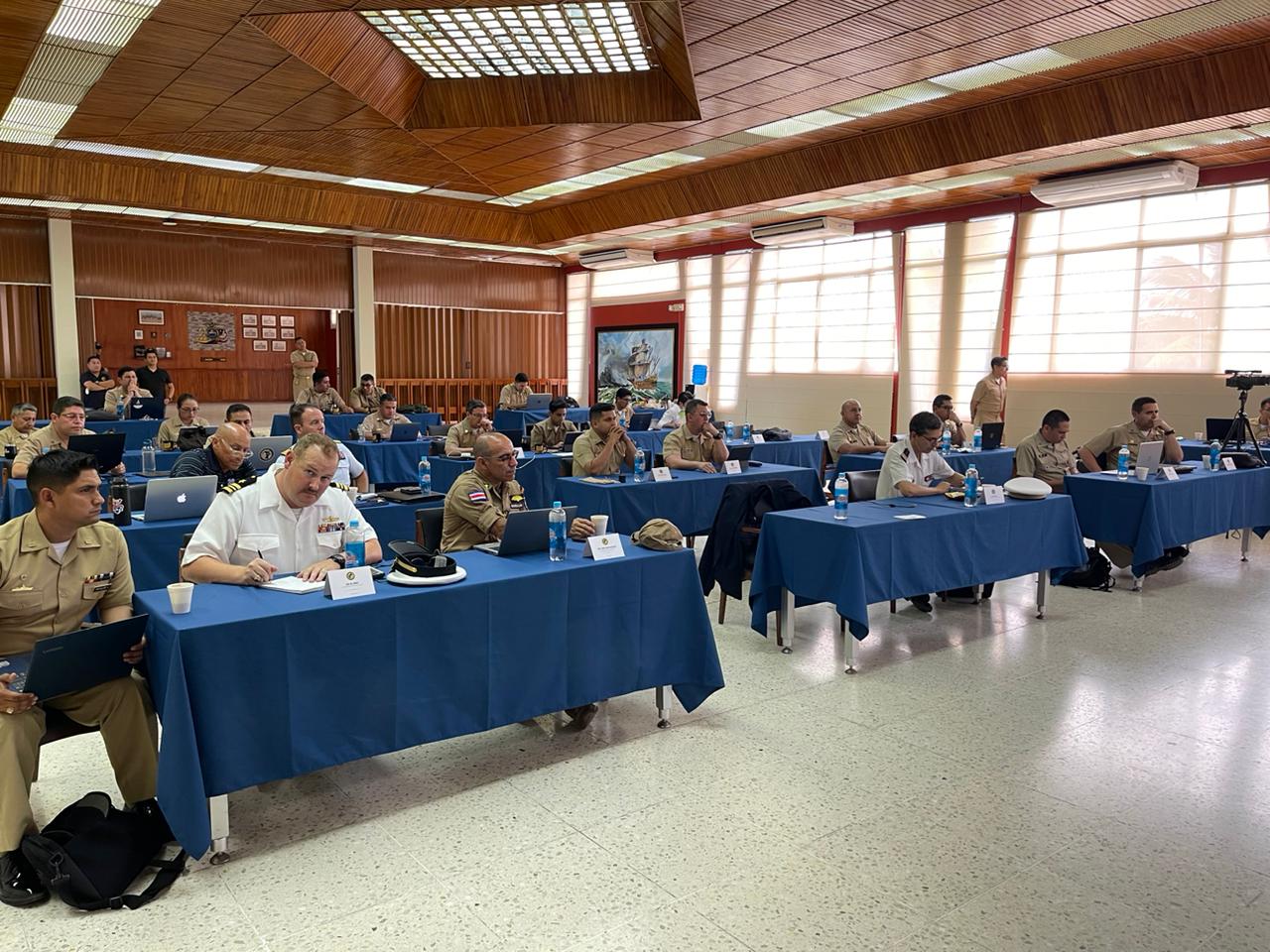 httpspbstwimgcommediaF2nuZiNXoBUQJn5formatjpgnamelarge