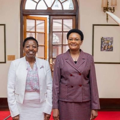 Ole_Tuta's tweet photo. The Narok County women representative.
A Liones #MamaCounty
Open University of Kenya
@EnoleTonkei https://t.co/Orco2GCfg9