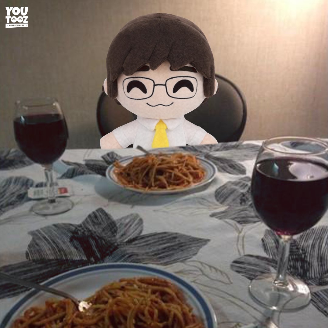 youtooz's tweet image. it is spaghetti night what should we talk about