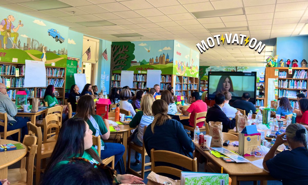 Gperalta's tweet photo. We are a school in rhythm with our students, parents and district!! Happy New School Year!! @TeamDallasISD @PrestonHollowES #gettingpumpedup #DISDinrhythm https://t.co/XKeRsJTH3n