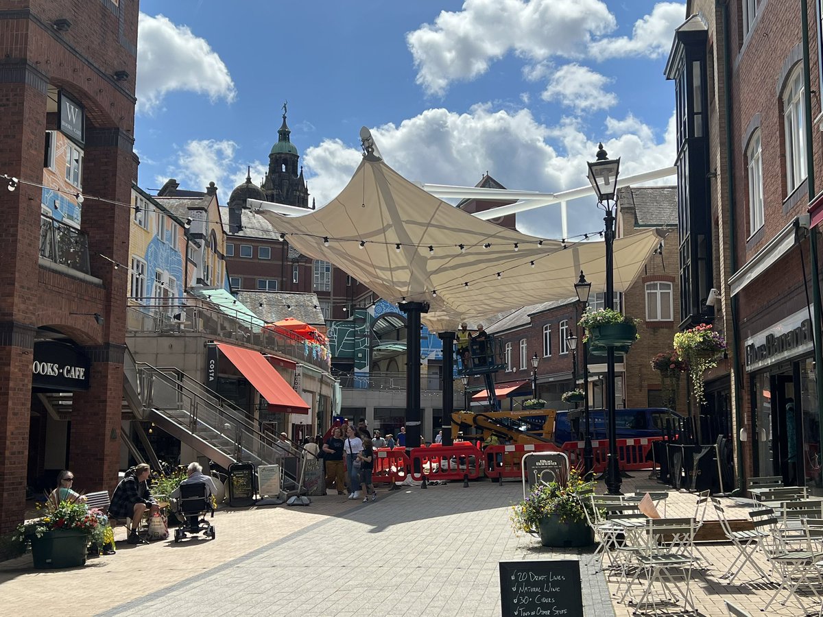 The new canopy is being installed this week at Orchard Square as part of its ongoing upgrade #sheffieldissuper @OrchardSquare