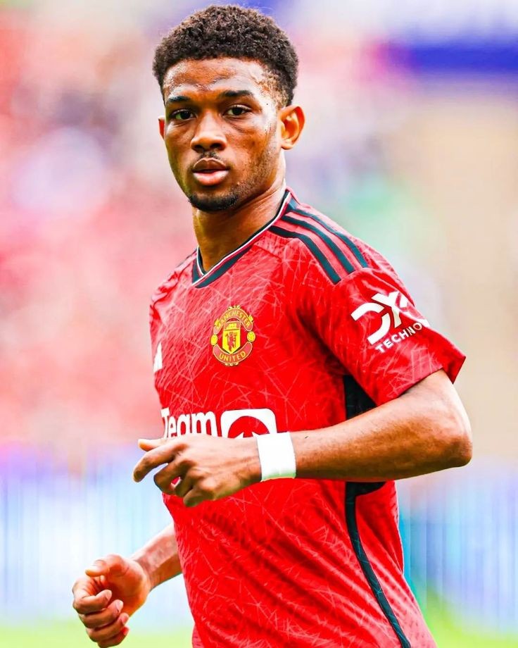 Wishing you a speedy recovery Amad Diallo ❤️🙏