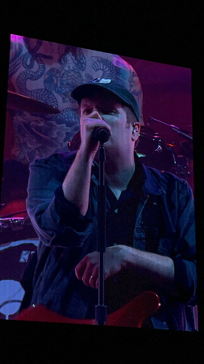 jordan 🎱 tweet media