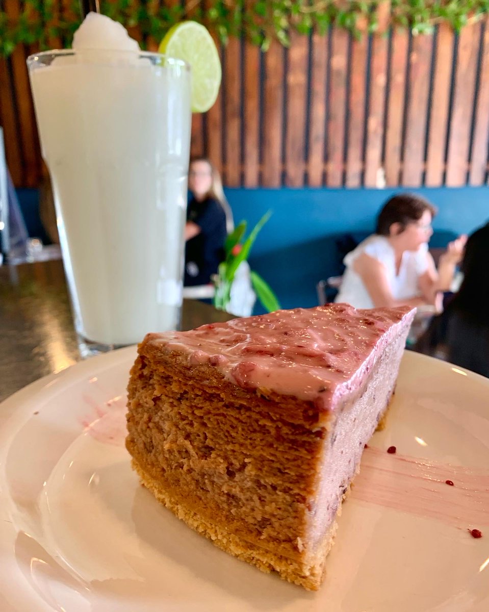 DeleitesPzo's tweet photo. Todo lo que vez y degustaras es simplemente placer 😚🔝

Sabores únicos que solo tú lo sabes explicar 😍🍰☕️🧋 https://t.co/cyQh29LR5T