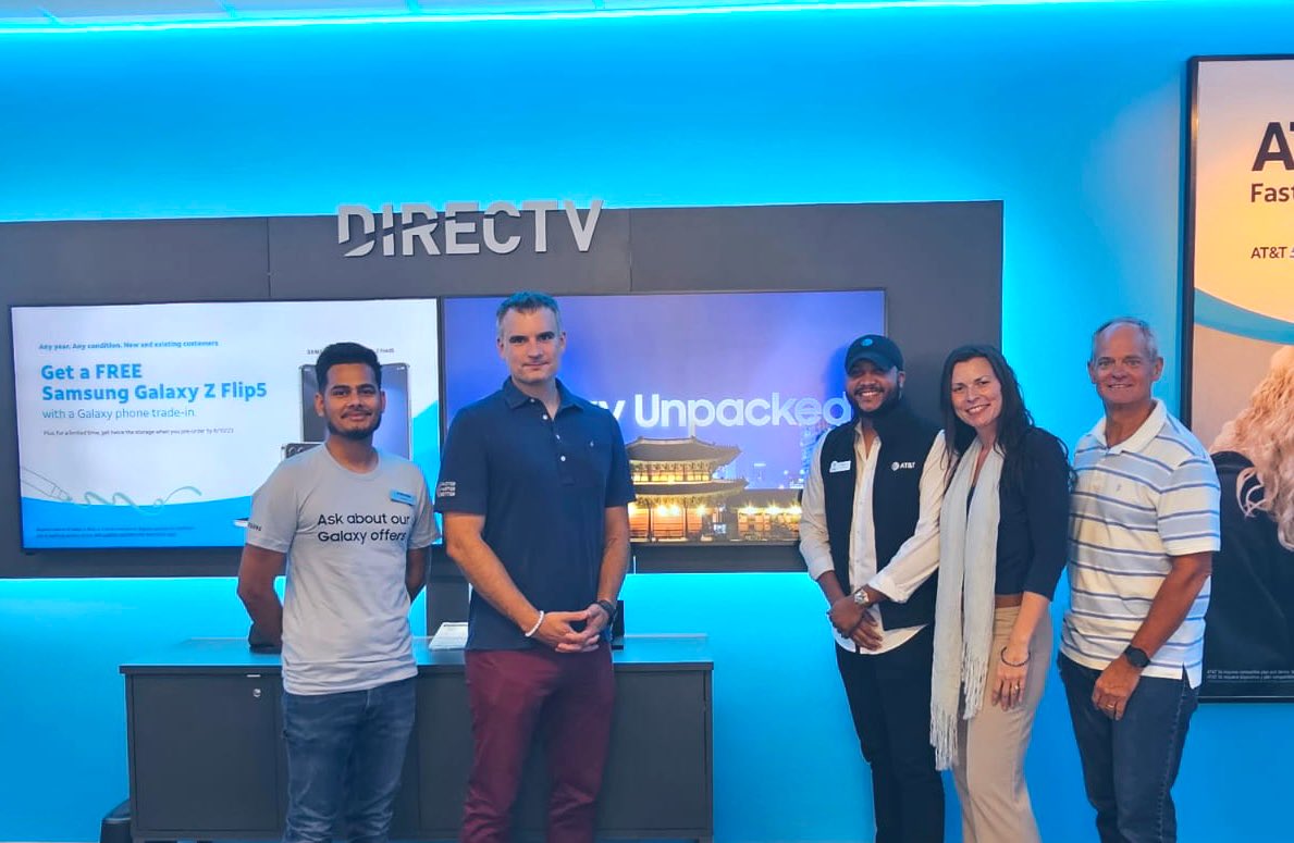Thank you to our friends from Samsung for visiting. We are excited for the Galaxy Z series launch!! <a href="/ShahKabir631/">Shahriar Kabir</a> <a href="/cala_anita/">Anita Arden Cala @Samsung</a> <a href="/KellyIngle/">Kelly Ingle</a> #jointtheflipside #fold5 #flip5 <a href="/emilywiper/">Emily Wiper</a> <a href="/pnixnix/">Peter Nixon</a> <a href="/BaezYasmine/">Yasmine Baez</a> <a href="/TheRealOurNE/">#OurNE</a> #wiNEverything