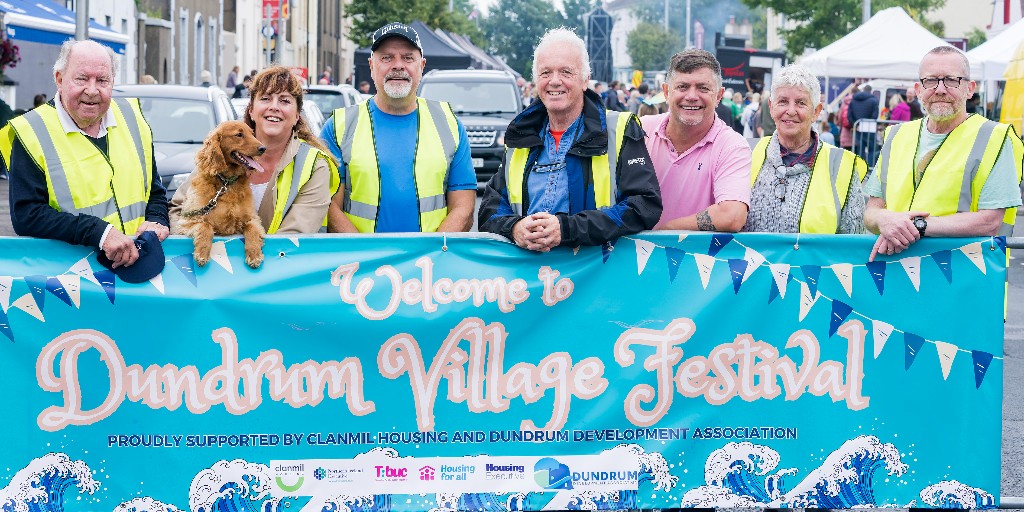 Dundrum Village Association Committee Members recently enjoyed the Dundrum Summer Festival. This day was made possible with the funding from @CommunitiesNI and @nihecommunity part of the Good Relations Plan for our Shared Housing development, Brunels View.