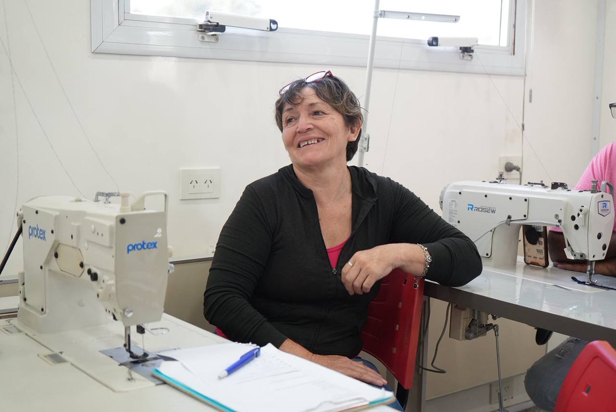 hugo_sager's tweet photo. @_julietacampo Aspiramos a que #Chaco se convierta en el polo textil más importante del país, y haremos todo el esfuerzo para que Tirol tenga un amplio grado de preponderancia para cumplir con ese objetivo. 💪🏻
-
#AulaTextil #Empleo #Chaco https://t.co/uwjC9i4R0s