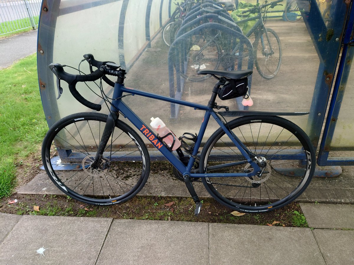 philbertieb's tweet photo. Cycle to Work Day today and ironically I needed to be in the office so took the chance for a wee commute on the bike and the weather was grand for a change! A wee reward with a fine breakfast to refuel!! #cycletoworkday #cycletowork #whywecycle https://t.co/7MtlmCRJfp