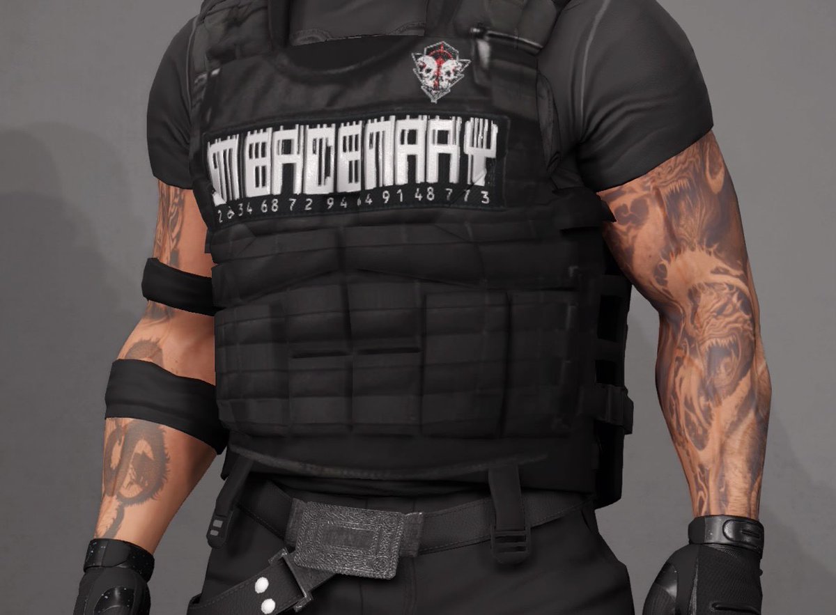 turf1654's tweet photo. Final version of Baz. With a new sleeve done by the very talented @MrDeeLocc293 🔥 he does amazing custom tats so go check him out if you ever need your caw decked out in custom ink 👀👀👀 #WWE2K23 https://t.co/bjkshaNvsn