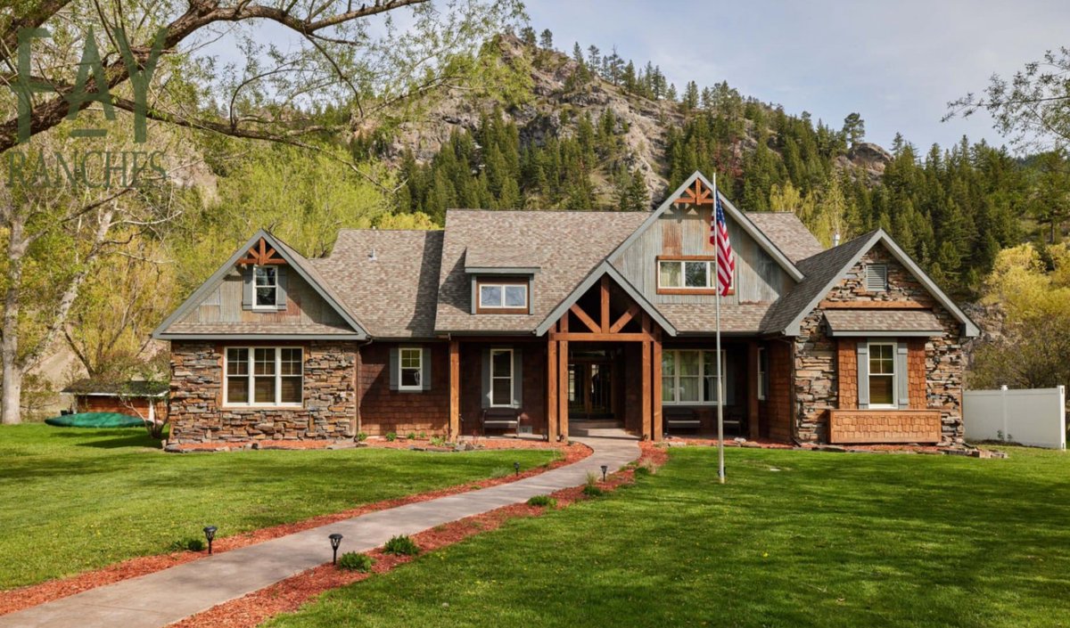 LUXRE's tweet photo. Cascade, MT USA - $1,795,000 USD https://t.co/sMMAyz4RjU https://t.co/JLGzlX6MDl