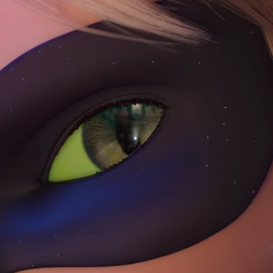 ambitiouschat's tweet image. #MiraculousSpoilers 
chat noirs mask being sparkly was a GREAT decision it looks so pretty!!