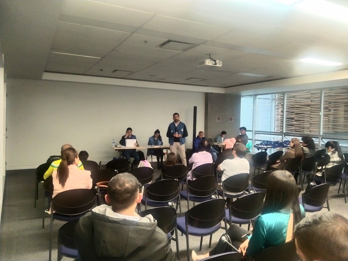 Culminando un proceso de acompañamiento por parte de la <a href="/FAO_Colombia/">FAO Colombia</a> y <a href="/DesarrolloBta/">Secretaría Desarrollo Económico</a>. Más de 30 empresas de gastronomía y transportadores referidos por las iniciativas de "alimentos y gastronomía" y "logística y transporte" que lidera <a href="/camaracomerbog/">Cámara de Comercio de Bogotá</a>