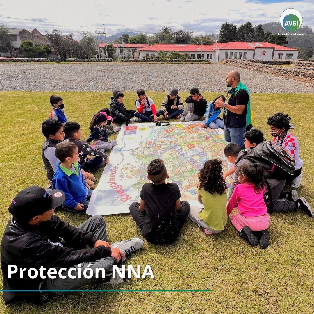 AVSI Ecuador (@avsiecuador) on Twitter photo ¡Hacemos protección! A través del juego, generamos conciencia sobre la exposición a riesgos socio naturales. La gestión de riesgos desde un enfoque de protección ayuda a evitar exponer a los niños, niñas y adolescentes a daños ante un desastre. Gracias al apoyo de <a href="/ACNUREcuador/">ACNUR Ecuador</a> ¡Hacemos protección! A través del juego, generamos conciencia sobre la exposición a riesgos socio naturales. La gestión de riesgos desde un enfoque de protección ayuda a evitar exponer a los niños, niñas y adolescentes a daños ante un desastre. Gracias al apoyo de <a href="/ACNUREcuador/">ACNUR Ecuador</a>