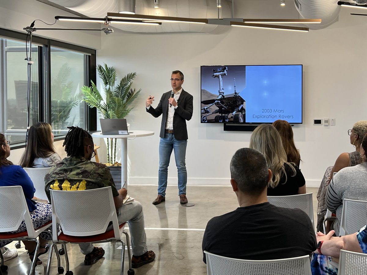 This week we welcomed former rocket scientist turned best-selling author, Ozan Varol to our office to amplify our value, “Reimagine the Possibilities.”

Ozan had a great discussion with the team about the power of creativity, rethinking the status quo and awakening your genius.