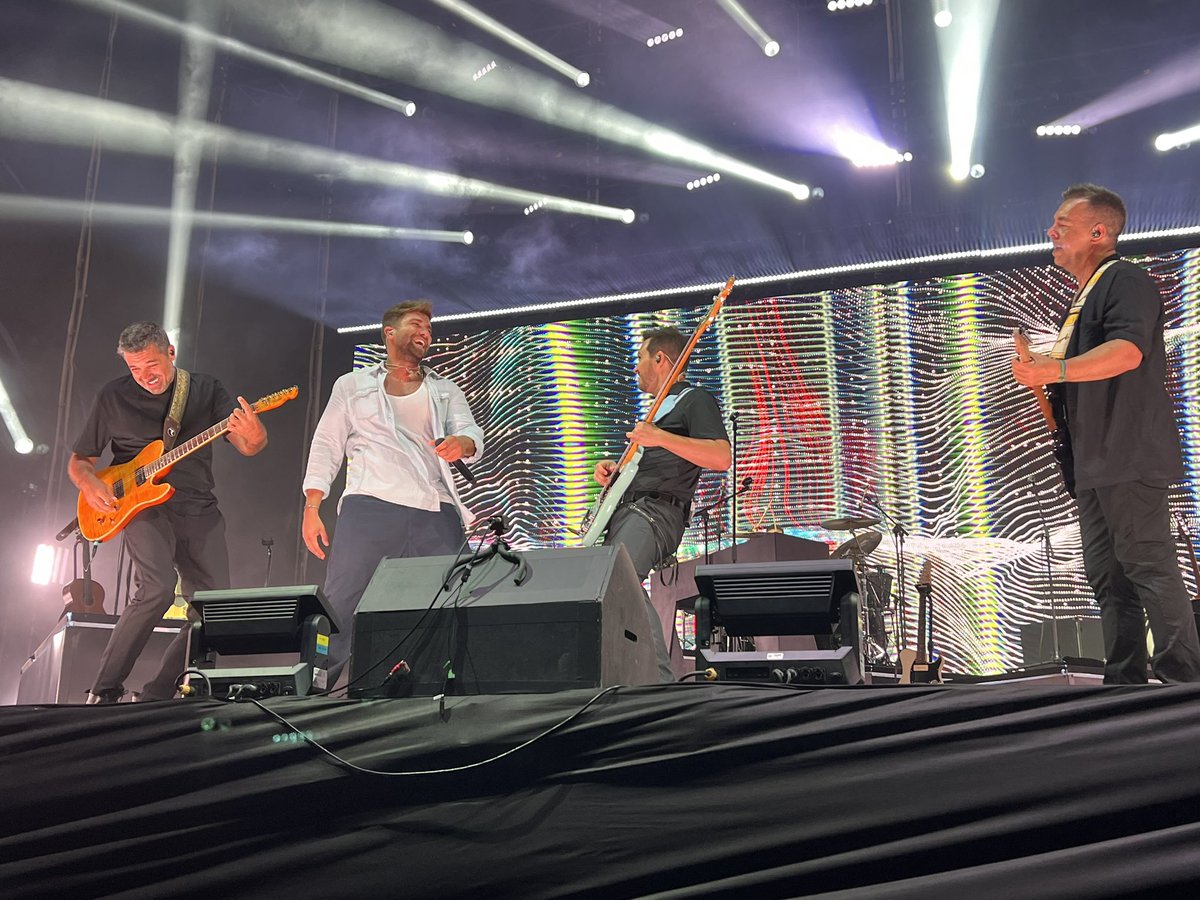 Ruthmsol's tweet photo. @pabloalboran Espectacular!!! Que bien me lo he pasado esta noche!! Y en mi Islita!!! Lo hemos dado todo!!♥️ Mallorca te quiere a rabiar!! Sois increíbles!! https://t.co/rc6EEGedrb
