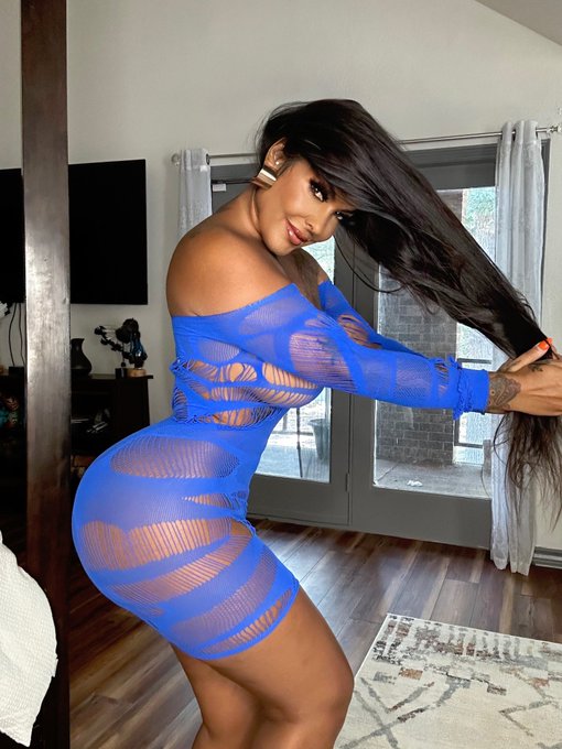 Did you say dinner date? 💙 I&rsquo;m ready! https://t.co/0upE6FzMFn join now this link is free!   #lingerie<a href="/tag/lingerie"class="tags"><span>#lingerie</span></a><a href="/tag/love"class="tags"><span>#love</span></a><a href="/tag/brunnette"class="tags"><span>#brunnette</span></a>