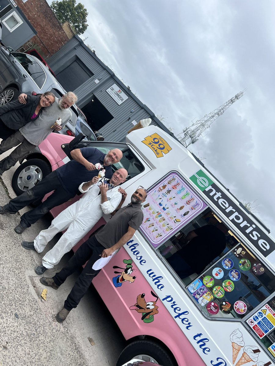 RLeker1990 tweet media