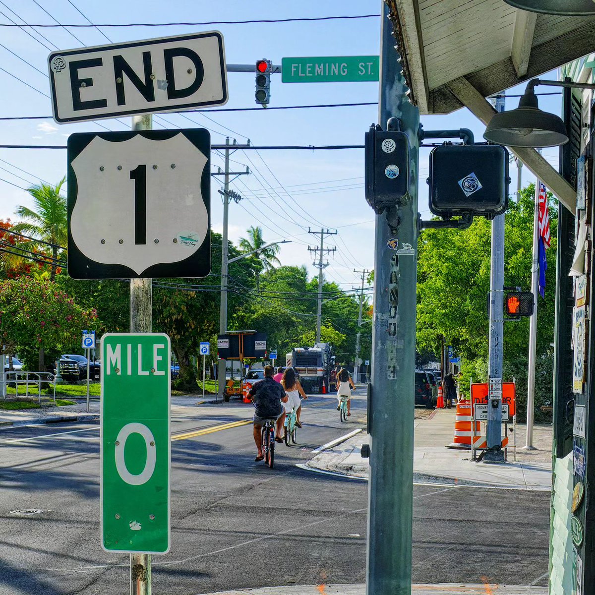 PartyInKeyWest's tweet image. Where paradise meets the horizon. #keywest #us1 #mile0 📷 @atomicillusions

More: PartyinKeyWest.com/wp/
Follow us: @PartyInKeyWest
Hashtag us: #PartyInKeyWest