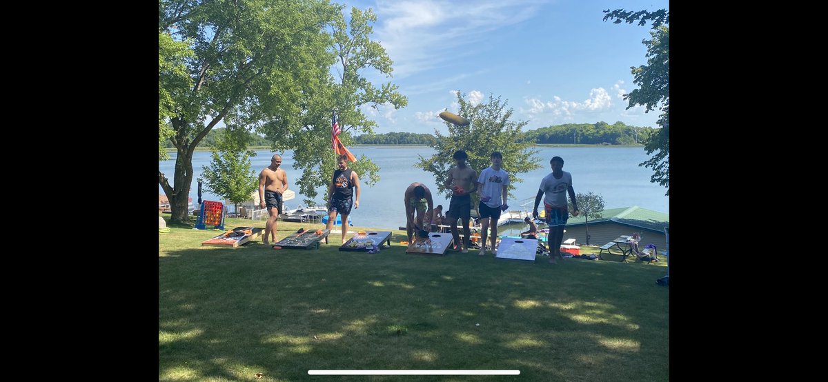 MHDspudFootball's tweet photo. Thank You to the Erdmann Family for hosting the Senior/UC Retreat - Great Food - Fantastic Fellowship!  That’s a wrap on 2023 Summer - Next up August 14! Lets Go!!!!
#Winas1 https://t.co/dsoFVqb5f4