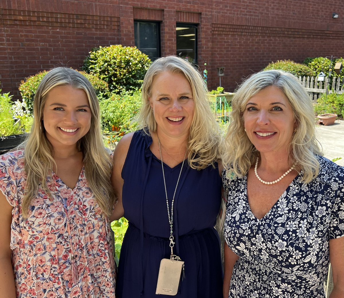 bascombbobcats's tweet photo. Presenting…our School Garden Team! Ms. Flint, Mrs. Mattson, and Mrs. Baker dedicated much of their summer to tending the garden…watering, weeding, pruning, and harvesting, and they will continue to manage it through the school year. Thank you, ladies! #WeAreBascomb https://t.co/wrfCcPVdQi