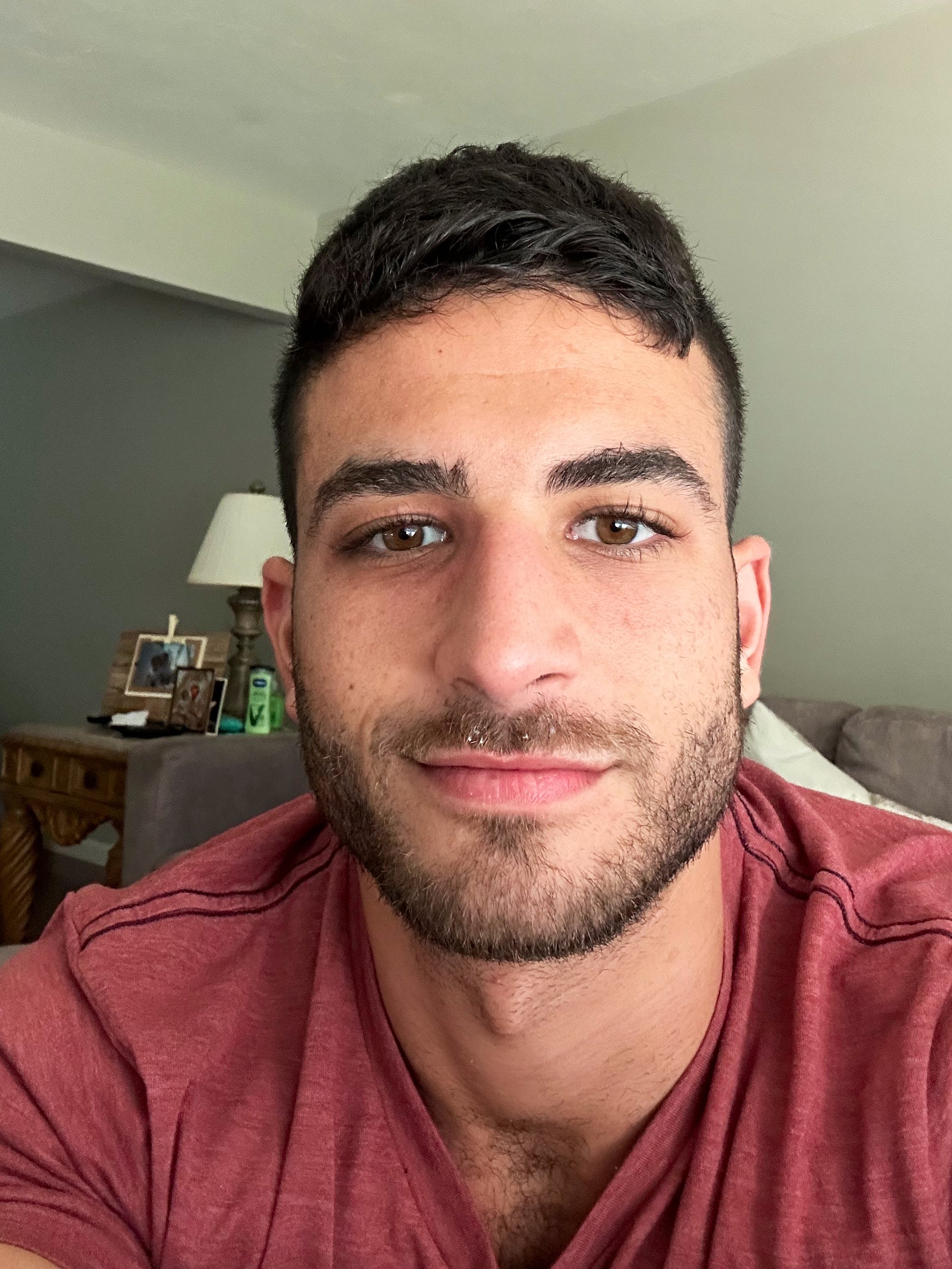 F2o77DHWoAAtv_D.jpg:orig