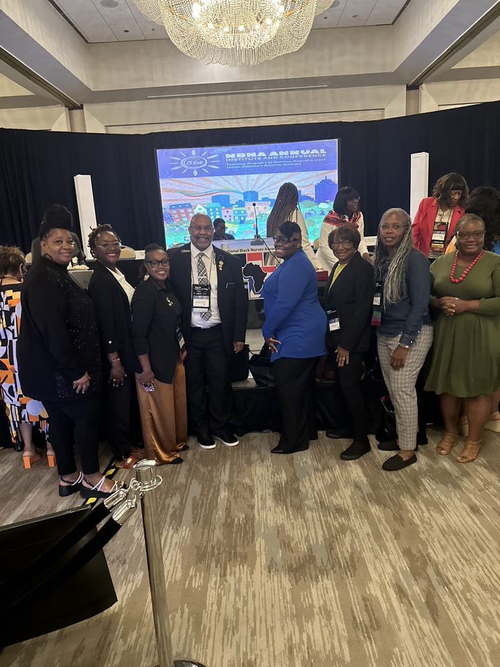 Congrats to @SheldonDFields 
Sheldon D. Fields PhD, RN, CRNP, FNP-BC, AACRN, FNAP, FAANP, FAAN on becoming the 14th president of the National Black Nurses Association