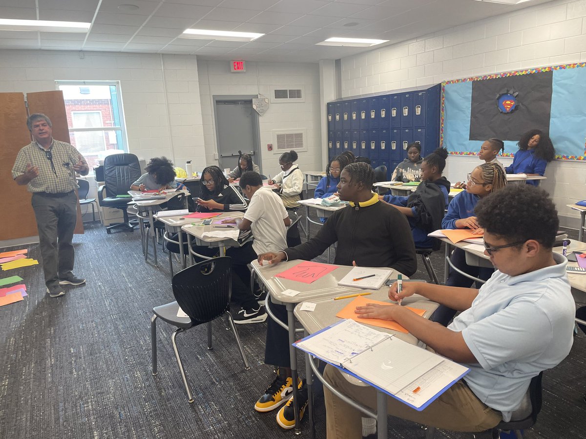 principal_dee's tweet photo. Mr. Sheperd is a true shepherd!! He watches over our students to ensure they each get what they need!
#built4bibb 
#GreatnessHappensatMiller https://t.co/9kqqKmOYWa