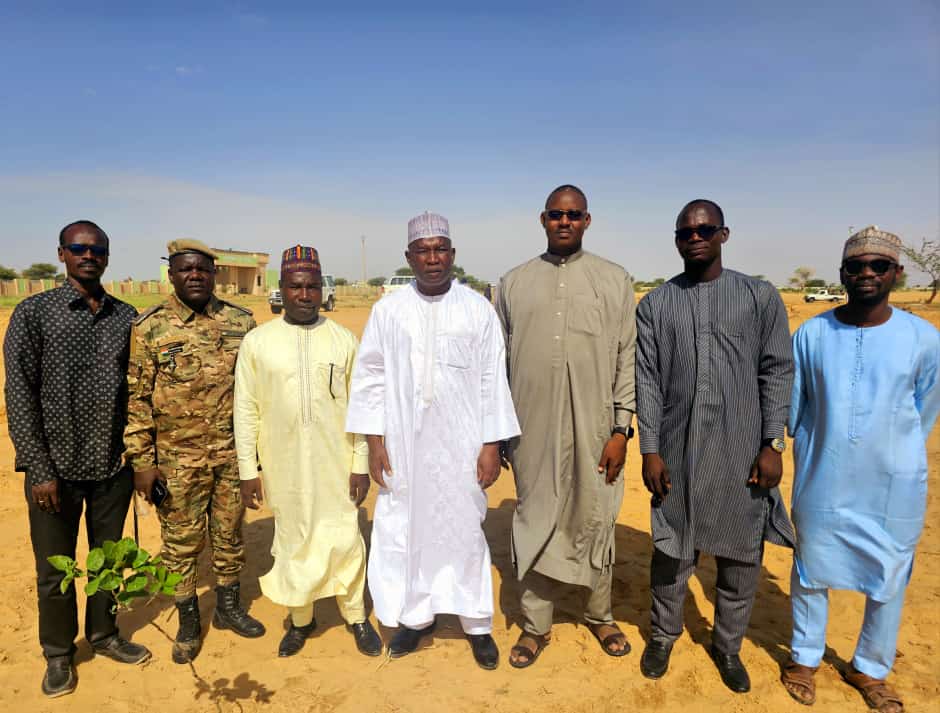 Commémoration 63ème anniversaire de l’accession à l’indépendance du #Niger, couplée à la campagne de reboisement sous le thème : « Sauvegarde des cuvettes oasiennes : un impératif » marquée à Diffa par la création d’un arboretum regional à <a href="/UniversiteDiffa/">Université de Diffa</a> d’une superficie de 5ha