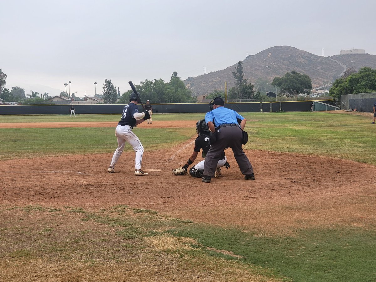 KeithTh94702332's tweet photo. CBA/SSC National 2024 played 12 games in 7 days coming up 2 runs short to advance today.  Some of these boys, coaches, and families have been together for years . . . Outstanding group of men with work ethic and sportsmanship! 
@sactosportscntr @Ethomp24 
#EricTryonInvitational https://t.co/Tdee9QyFdV