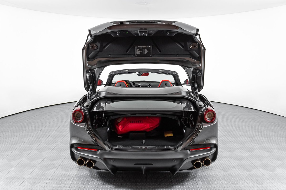 FerrariSouthBay's tweet image. Unleash your driving dreams with the Ferrari Portofino M from Ferrari South Bay! A masterpiece of power and elegance, it's packed with new features for the ultimate driving experience！🤩 

More detail: 
ferrarisouthbay.com/auto/used-2022…

#FerrariPortofinoM #PureDriving #FerrariSouthBay