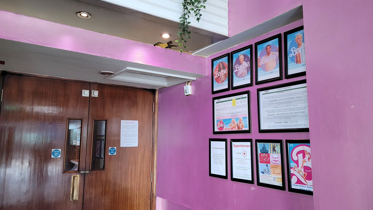GateCinema's tweet photo. 👸🎀 Calling all Barbie fans! 🎀👸

Tomorrow, The Gate goes pink!

Join us for a whole week of nonstop Barbie!

Don't we look gorgeous? https://t.co/4TlvnIH5Ey