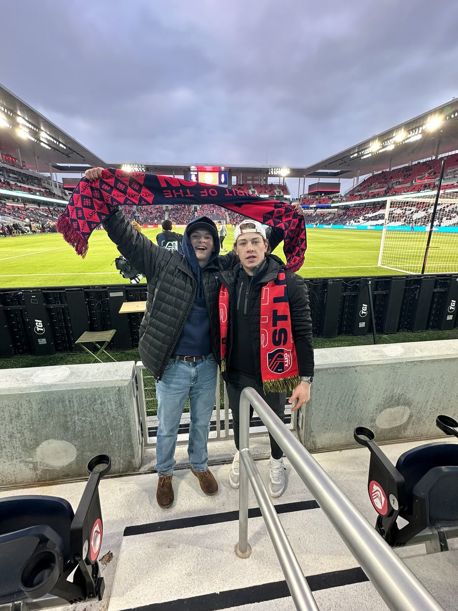 mattgivens_afc's tweet photo. @stlCITYsc @MichelobULTRA 9 hour drive to Frisco and stayed during the delays, first game against San Jose in the cold, and tons of memories at CityPark with family and friends! #ULTRARivalryRoadTrip @JackOlwig150 @ryanmcmullin04 https://t.co/ta9qA8ECqz