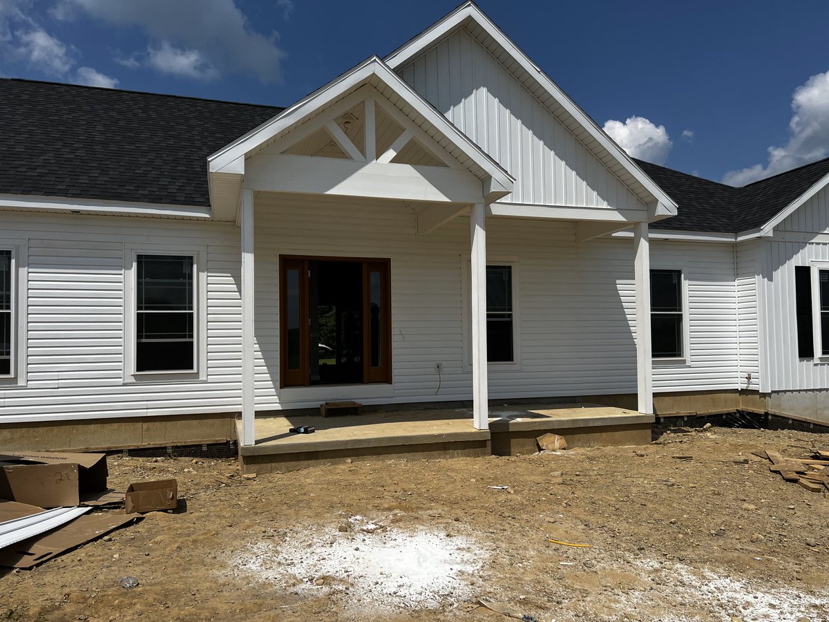 doylehomes's tweet photo. Drywall &amp; Paint!  Things are moving along quickly with this custom designed "Parker" ranch home!  Soon we will see the finished product &amp; it's gonna be AWESOME!  https://t.co/uxC1bP1D7E 1-800-24-DOYLE https://t.co/8FSmn31RaJ