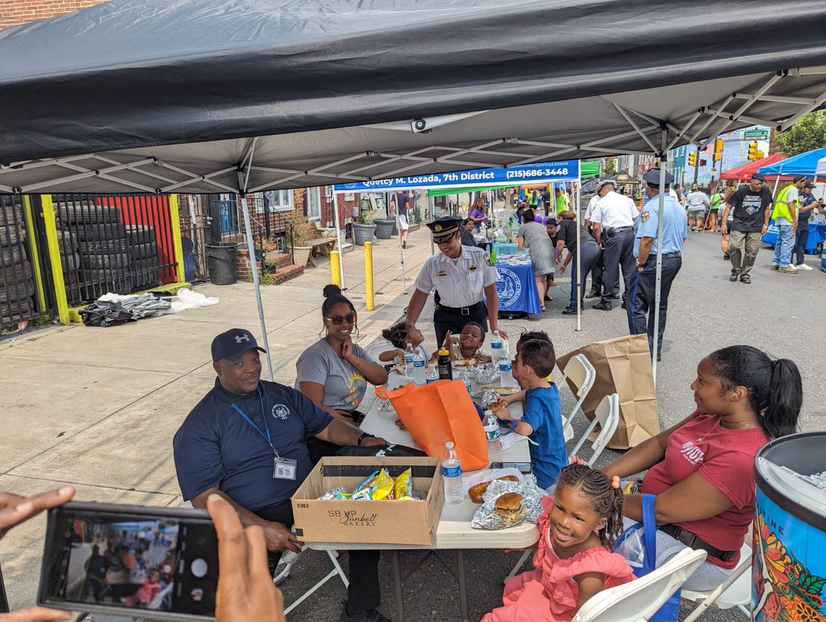 PPDCommish's tweet photo. Incredible time today at @PPD24Dist's Annual Block Party ! Cpt. Bullick and his team - with the help of our community supporters - always put together such an amazing event for the neighborhood. A huge thanks to all involved for making this such an awesome annual tradition! https://t.co/KCt9h3e0er