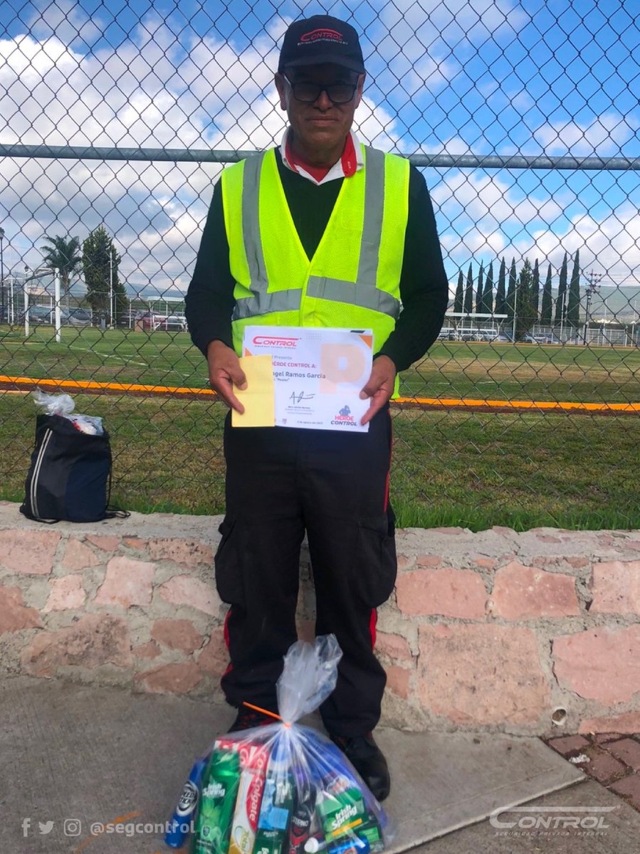 segcontrol's tweet image. El pasado miércoles llevamos nuestra práctica Héroes Control donde tuvimos la oportunidad de convivir con algunos de nuestros Guardias Control y reconocer la gran labor que hacen día con día.
#GuardiaControl #HéroesControl